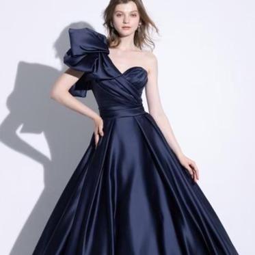 OPERAHOUSE 東京 トレンドドレスが揃うドレスショップ