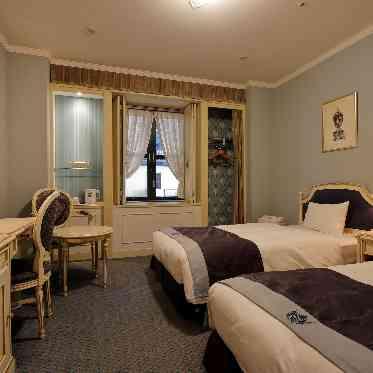 ホテルモントレ大阪 柔らかいカラーで統一されたクラシカルなデザイン