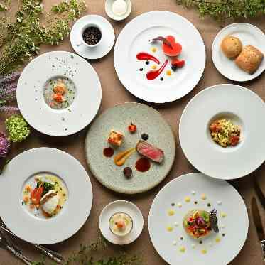 ホテルモントレ大阪 実際の婚礼料理で味やボリュームをチェック！※写真はイメージ