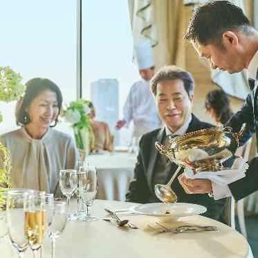 ホテルモントレ グラスミア大阪 ゲストから好評のお料理とサービス