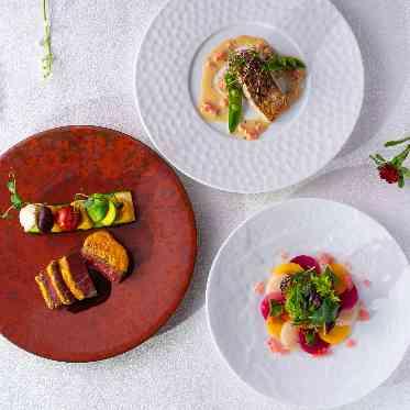 ザ ストリングス 博多 どの年齢層にもご好評いただける1品