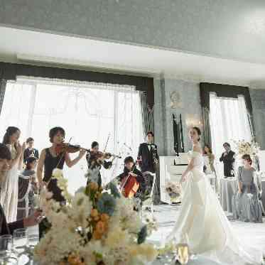 Wedding of Legend GLASTONIA (グラストニア) まるで映画のヒロインのような贅沢な一日を過ごして