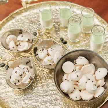 Wedding of Legend GLASTONIA (グラストニア) 人気のデザートブッフェはアレンジも多彩