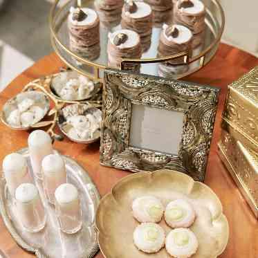 Wedding of Legend GLASTONIA (グラストニア) 写真映え間違いなしの人気スイーツをご用意