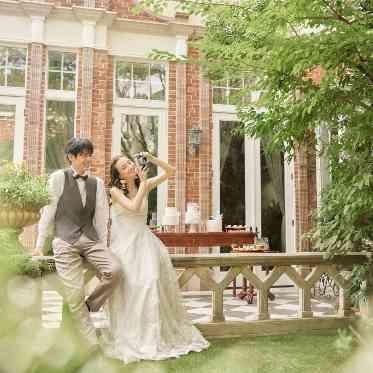 Wedding of Legend GLASTONIA (グラストニア) 緑溢れるガーデンで、リラックスしながら特別なひとときを♪