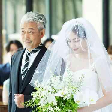 アイネスヴィラノッツェ 宝ヶ池●クラウディアホールディングス 思いのつながり・温かく感動的なセレモニーシーン