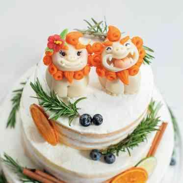 ウェディングケーキ「シーサーデコレーション」