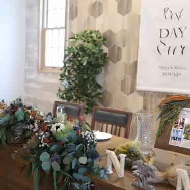 マリエール山手(セント・リージェンツ大聖堂) メインテーブルは大好きなアイテムで囲まれて・・・