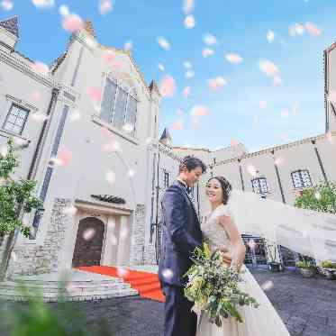 マリエール山手(セント・リージェンツ大聖堂) フラワーシャワー