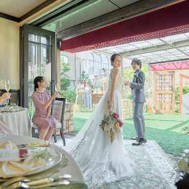 マリエール山手(セント・リージェンツ大聖堂) ロイヤルクレッセントガーデン