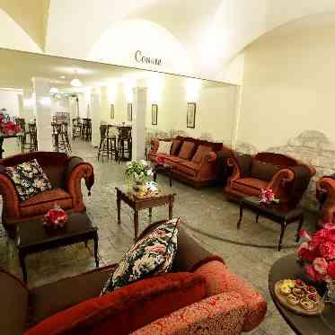 マリエール山手(セント・リージェンツ大聖堂) ゲストに寛いでいただけるお待合スペース