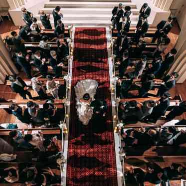 THE ABBEY CHURCH(アビー・チャーチ) ゲストに見守られ至福の時間を