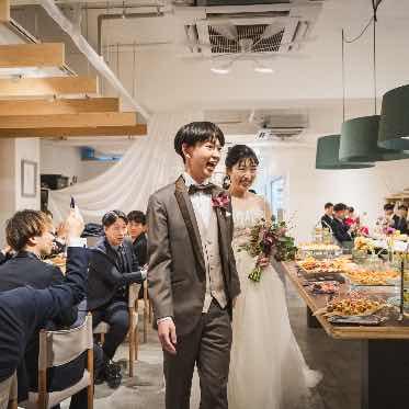 Apartment2c Wedding(アパートメントトゥーシーウェディング) 大好きなゲストに囲まれて