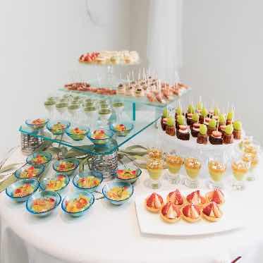 Apartment2c Wedding（アパートメントトゥーシーウェディング） ホワイエではフィンガーフードでカジュアルな立食パーティーもご利用いただけます