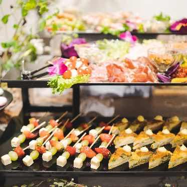 Apartment2c Wedding(アパートメントトゥーシーウェディング) 味だけでなく見た目でも喜んでいただけるお料理でおもてなし