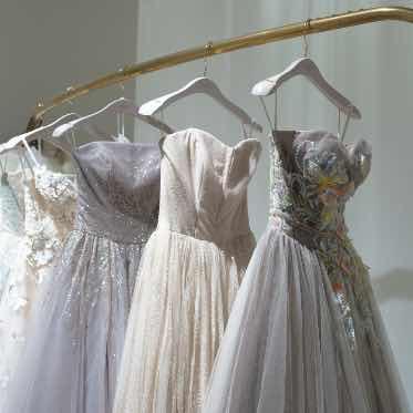 Apartment2c Wedding(アパートメントトゥーシーウェディング) ニュアンスカラーのカラードレスも豊富に取り揃え