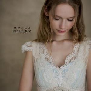 マリエール ガーデン バーベナ (Marriyell Garden Verbena) 専属ショップ「ブランドルチェ」で特別な一着を。