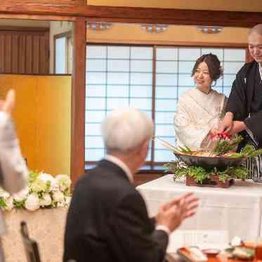 八勝館 【御幸の間】はらみ鯛入刀