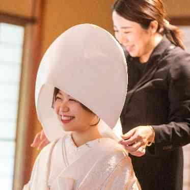 八勝館 お控え室は　披露宴会場のお隣にございます。