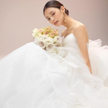 熊本ホテルキャッスル ウエディング・カラードレスが800点、和装500点と豊富なラインナップ