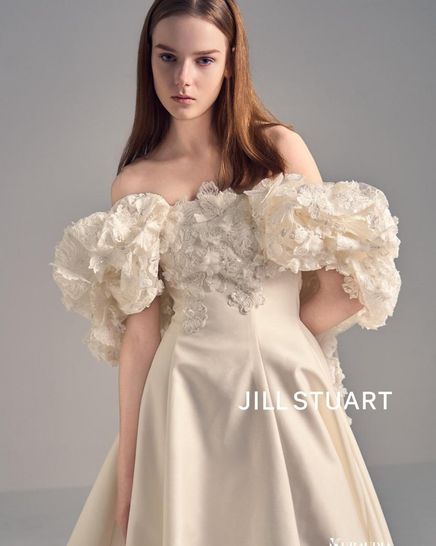 ザ・メイビア宮崎 ドレス・衣装の写真1