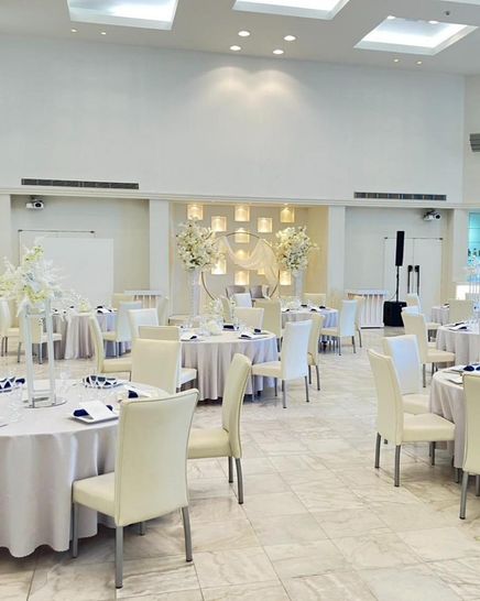 アルカーサル ビエントス 披露宴会場の写真1