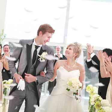 ハミングプラザVIP新潟 フェザーシャワーの祝福を