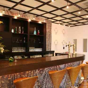 ゼウス前 ホワイエ