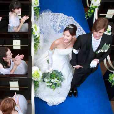 AFFRANCHIR QUEEN’S COURT(アーフランシェル・クィーンズコート) チャペル