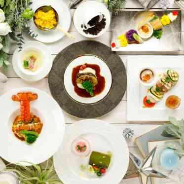 ＡＦＦＲＡＮＣＨＩＲ　ＱＵＥＥＮ’Ｓ　ＣＯＵＲＴ（アーフランシェル・クィーンズコート） フェアの無料試食で料理をご堪能ください