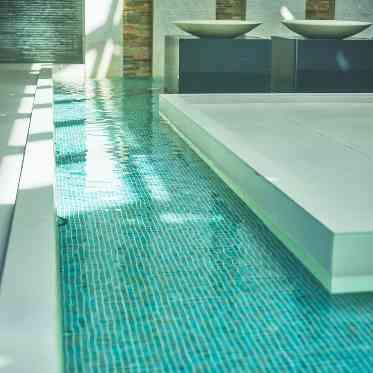 ウォーターステージ