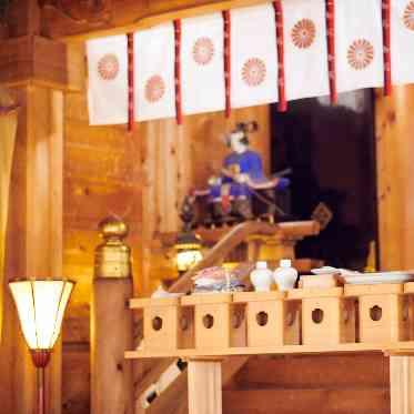 THE FUJIYA GOHONJIN（藤屋御本陳） 霊山戸隠山のふもと、五社からなる戸隠神社