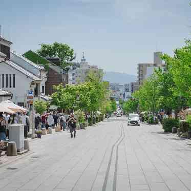 THE FUJIYA GOHONJIN(藤屋御本陳) 善光寺門前。好アクセスも魅力。