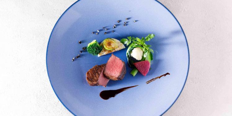 ネオス・ミラベル 料理