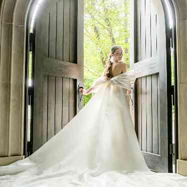 ネオス・ミラベル ネオス・ミラベル専用ドレスサロン 「ヴィヴィアン ブライズ」