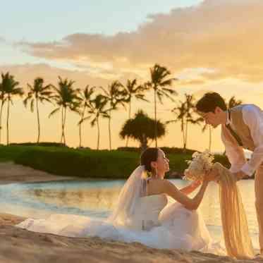 コオリナ・チャペル・プレイス・オブ・ジョイ / ワタベウェディング コオリナのサンセットも美しい