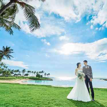 ふたりでのビーチ撮影も楽しんで