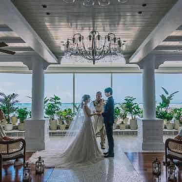 シャンデリアは「アウトリガーカヌー」をモチーフに