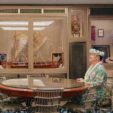 ワイキキ最大級のカルチャーセンターではアロハ大使と一緒にアクティビティを体験