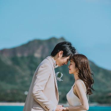 雄大なダイヤモンドヘッドをバックに