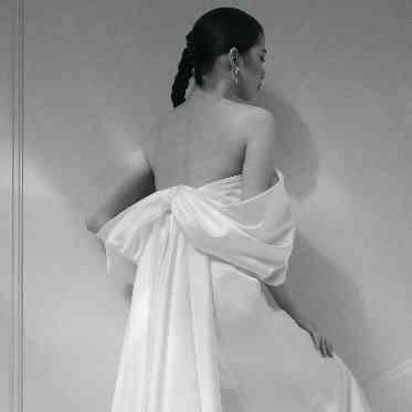 ラグナヴェール 金沢 オリジナルカラードレス【PRIMAKARA】