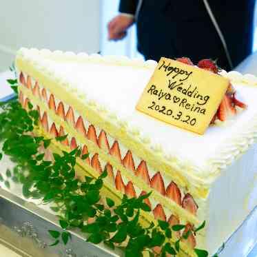 ONE&ONLY ル・グラン・ミラージュ ●THE ORIENTAL TERRACEグループ 大きなショートケーキ