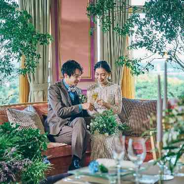 浜名湖オーベルジュ キャトルセゾン 自然光の中乾杯