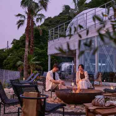 浜名湖オーベルジュ キャトルセゾン 美しい夕焼けと焚火を囲んで大切な人との時間を過ごせる