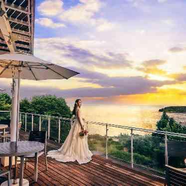 浜名湖オーベルジュ キャトルセゾン 浜名湖畔の夕焼けを眺めながら過ごすことも