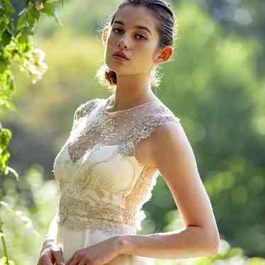 浜名湖オーベルジュ キャトルセゾン ブランドゥスティルアンの、インポートドレス