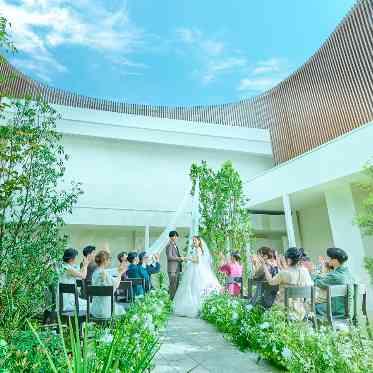 WeGreen RESORT（ウィグリーン リゾート） 一つの会場で教会式も人前式も叶う、県内でも数少ない結婚式場