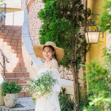 アネーリ大宮(旧:ヴィラ・デ・マリアージュさいたま) 柔らかな陽光のなかで、お二人らしいリラックスした一日を