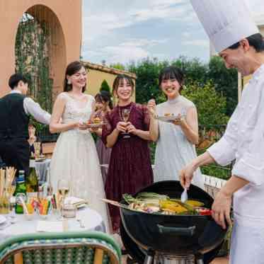 アネーリ大宮（旧：ヴィラ・デ・マリアージュさいたま） シェフが目の前でおもてなし。出来立ての料理に、会話も弾む