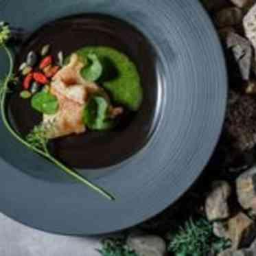 アネーリ大宮(旧:ヴィラ・デ・マリアージュさいたま) 色鮮やかな料理たちは、見た目も味わいも華やか